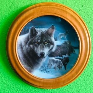 The Bradford Exchange “Night Watch” Porcelain Wolf Plate Vintage